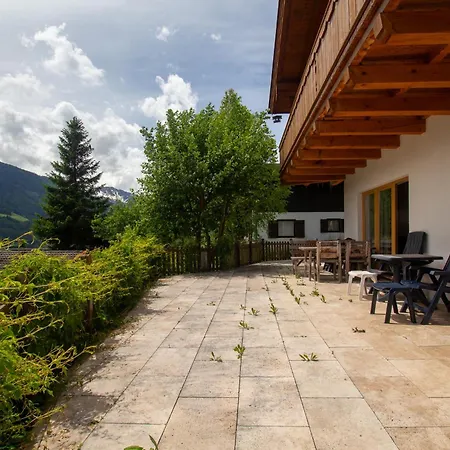 Chapter Two In Holiday home Niedernsill